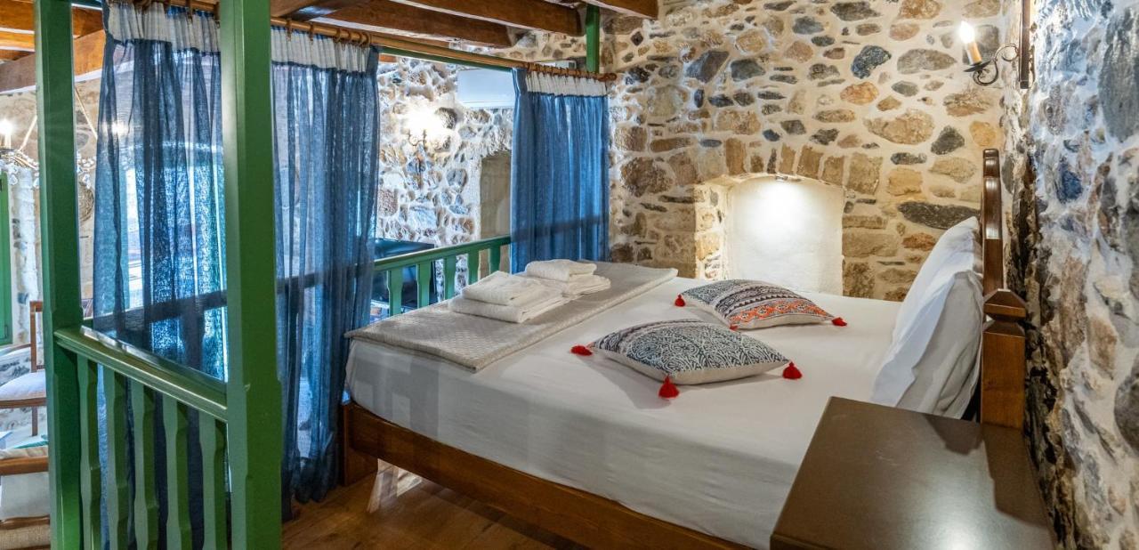 Aggel's House - Stone House - Private Pool - Courtyard - Countryside Views Holiday home