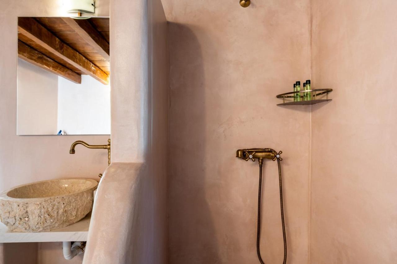 Aggel's House - Stone House - Private Pool - Courtyard - Countryside Views Holiday home